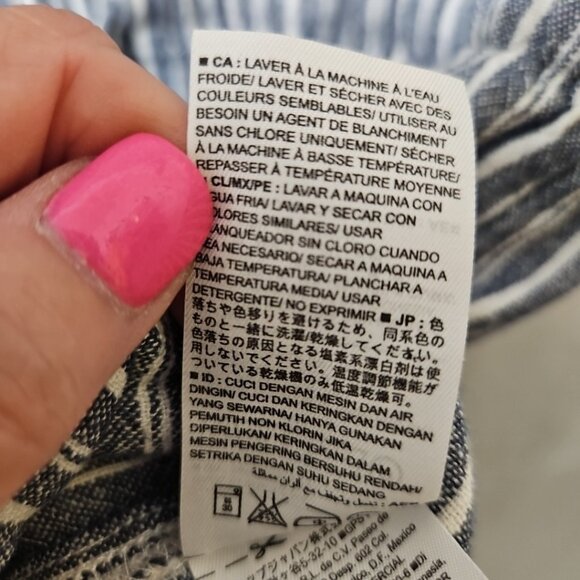 Womens Sz Med Old Navy Stripe Linen Blend Romper Shorts Vacation Nautical Beach - Picture 7 of 8